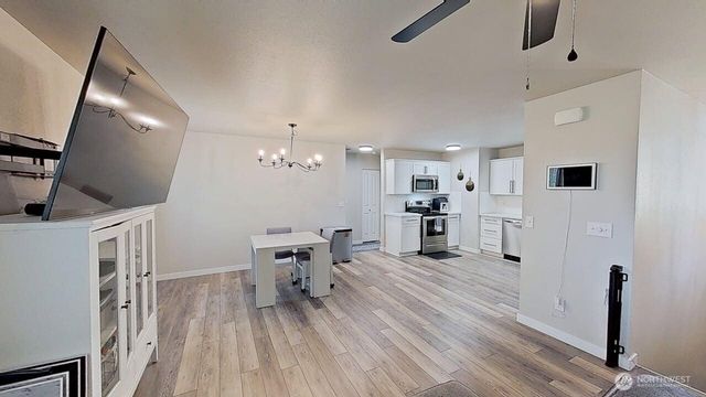 361 NE Barbara Boulevard, Belfair, WA 98528