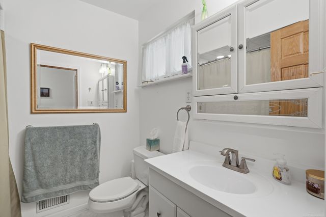 27830 Lorraine Street, Warren, MI 48093