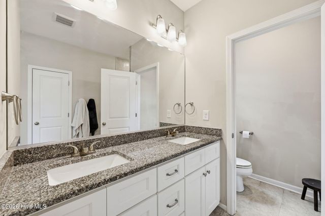 277 B And B Loop, Raeford, NC 28376