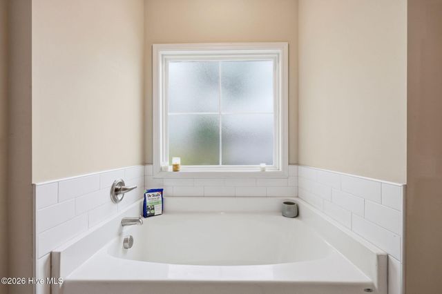 277 B And B Loop, Raeford, NC 28376