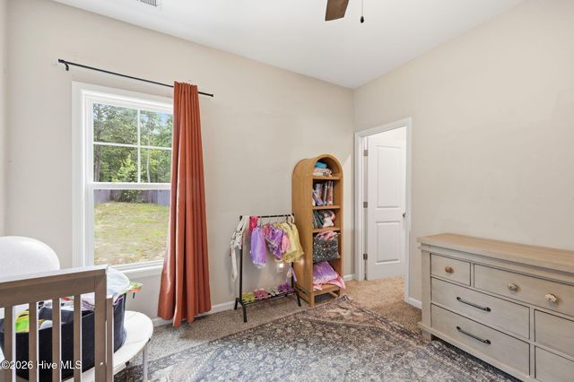 277 B And B Loop, Raeford, NC 28376