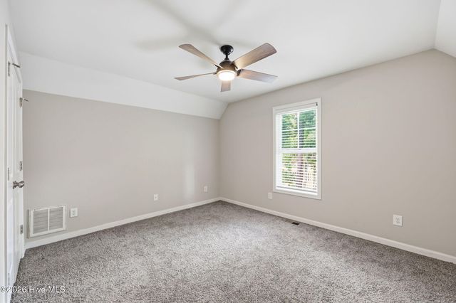 277 B And B Loop, Raeford, NC 28376