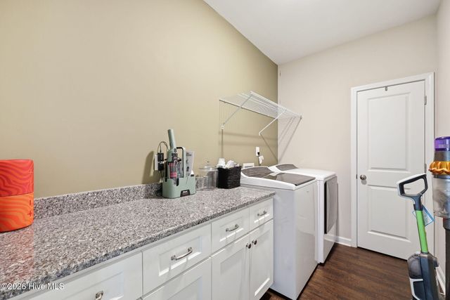 277 B And B Loop, Raeford, NC 28376
