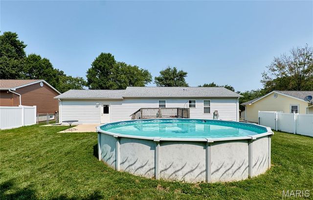 2122 Casa Blanca Drive, Arnold, MO 63010
