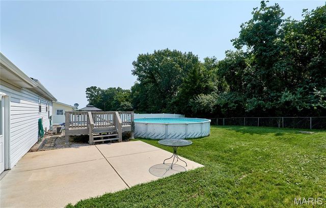 2122 Casa Blanca Drive, Arnold, MO 63010
