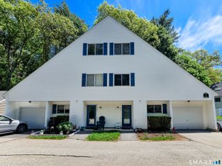 65 Perry Street 111, Putnam, CT 06260