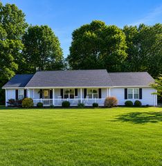 120 Cascade Circle, Russell Springs, KY 42642