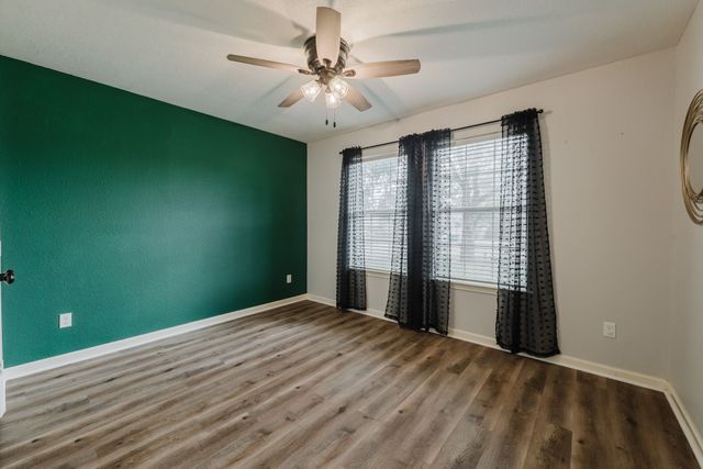 304 W 4th Terrace, Springtown, TX 76082