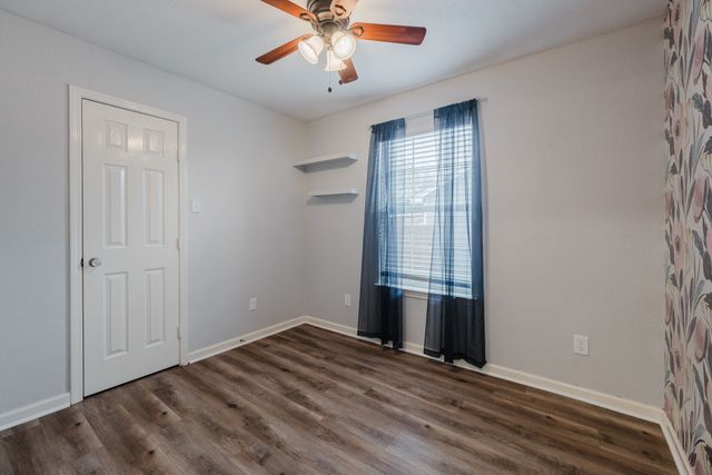 304 W 4th Terrace, Springtown, TX 76082