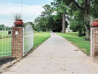 1548 Virgie Community Road, Magnolia, TX 77354