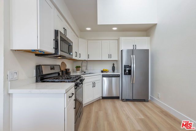 164 W 220th Street 10, Carson, CA 90745