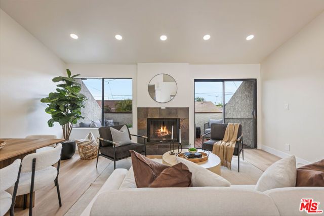 164 W 220th Street 10, Carson, CA 90745