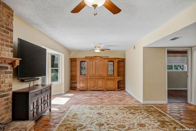 28126 Bonn Mountain St, San Antonio, TX 78260