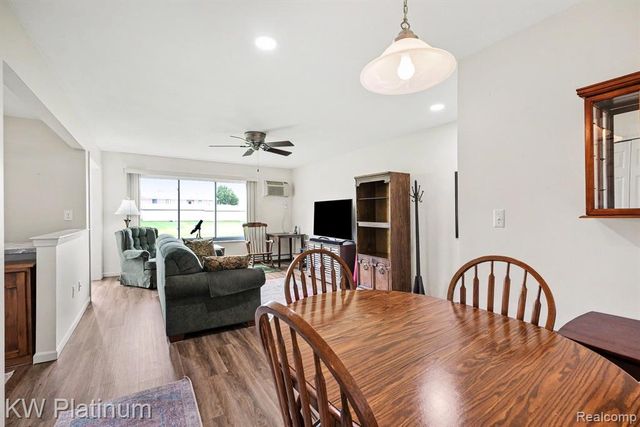 1700 River Road 6, Marysville, MI 48040