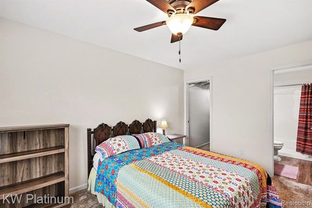 1700 River Road 6, Marysville, MI 48040