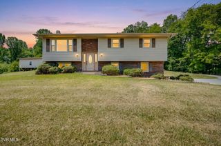 288 Brookside Lane, Bluff City, TN 37618