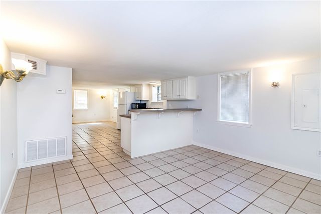 583 N Assembly Drive, Fayetteville, AR 72701