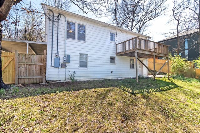 583 N Assembly Drive, Fayetteville, AR 72701