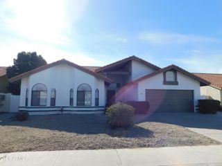 901 E STANFORD Avenue, Gilbert, AZ 85234