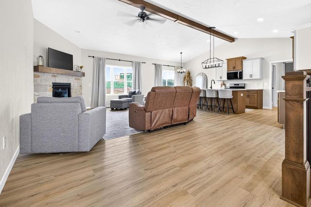 N9220 HOMESTEAD LANE, Appleton, WI 54915