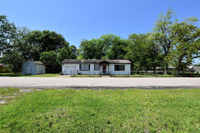 5215 Gum Street, Crosby, TX 77532