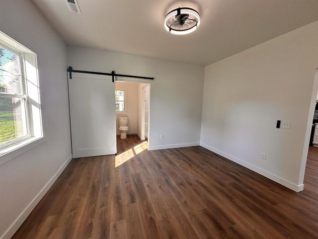 511 Pine Street, Mauston, WI 53948