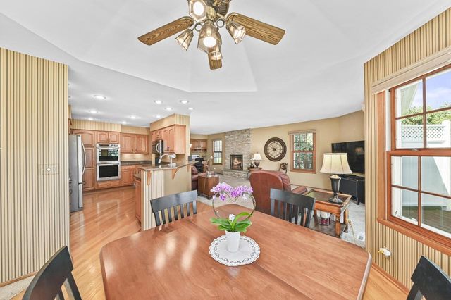18480 Midland PLACE, Brookfield, WI 53045