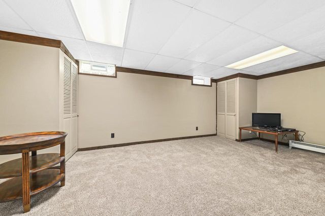 18480 Midland PLACE, Brookfield, WI 53045