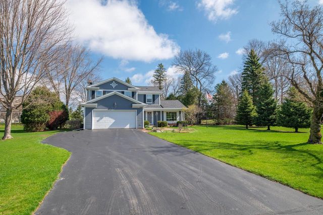 18480 Midland PLACE, Brookfield, WI 53045