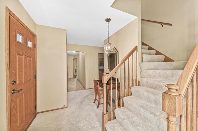 18480 Midland PLACE, Brookfield, WI 53045