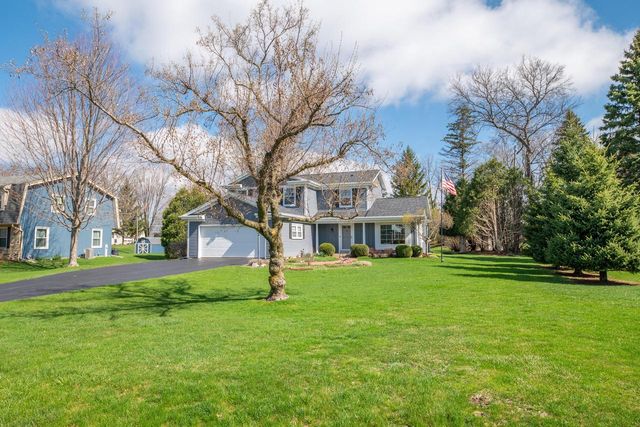 18480 Midland PLACE, Brookfield, WI 53045