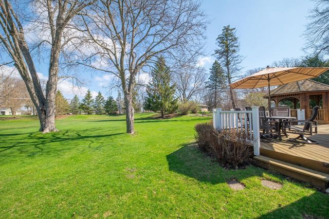 18480 Midland PLACE, Brookfield, WI 53045
