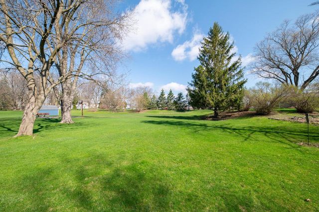 18480 Midland PLACE, Brookfield, WI 53045