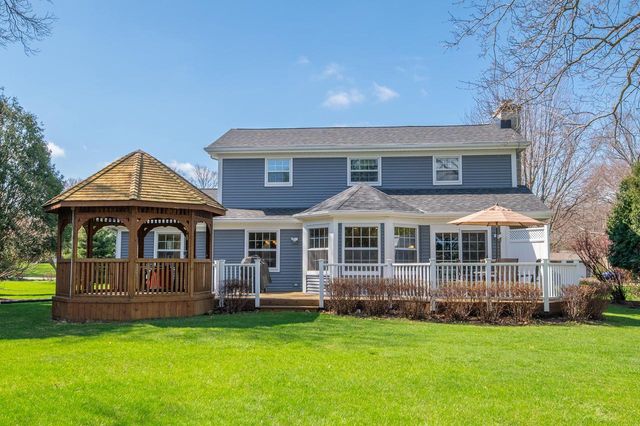 18480 Midland PLACE, Brookfield, WI 53045