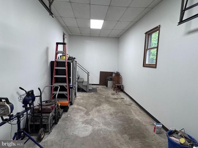 7143 RACE RD, Hanover, MD 21076