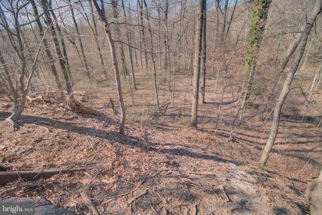 7143 RACE RD, Hanover, MD 21076