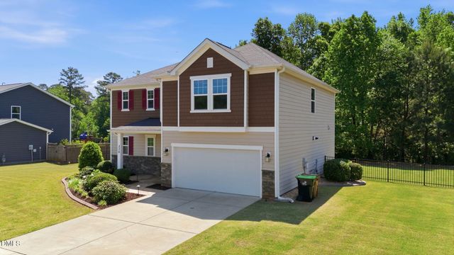 236 Congaree Drive, Holly Springs, NC 27540