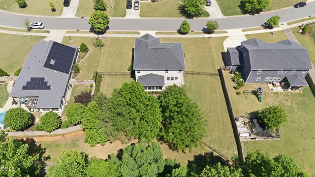 236 Congaree Drive, Holly Springs, NC 27540