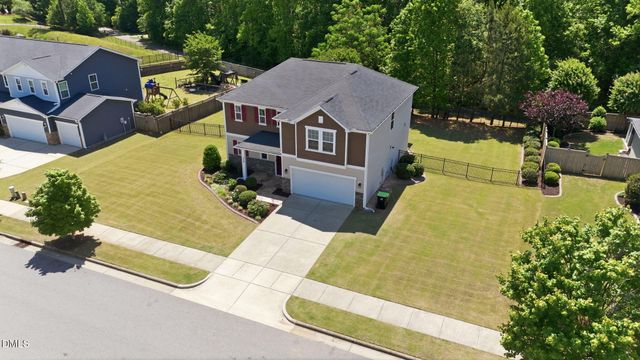 236 Congaree Drive, Holly Springs, NC 27540