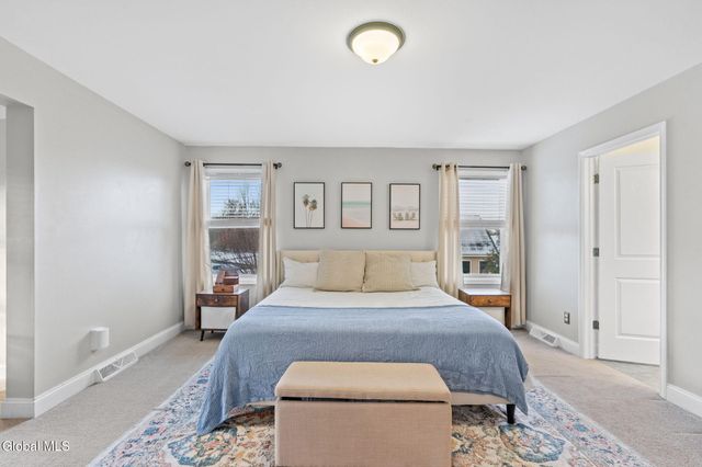 256 N Alandale Avenue, Niskayuna, NY 12304