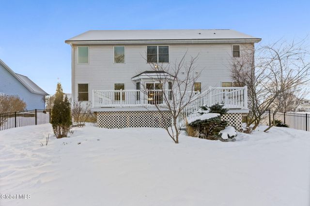 256 N Alandale Avenue, Niskayuna, NY 12304