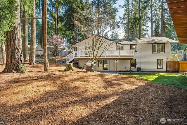 8501 121st Street E, Puyallup, WA 98373