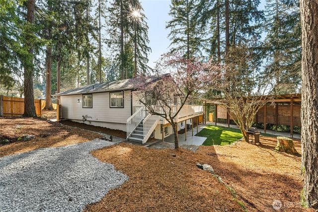 8501 121st Street E, Puyallup, WA 98373