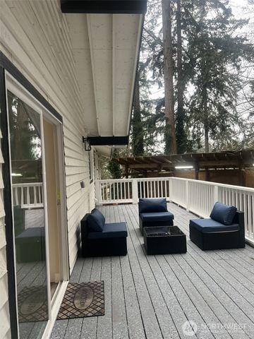 8501 121st Street E, Puyallup, WA 98373