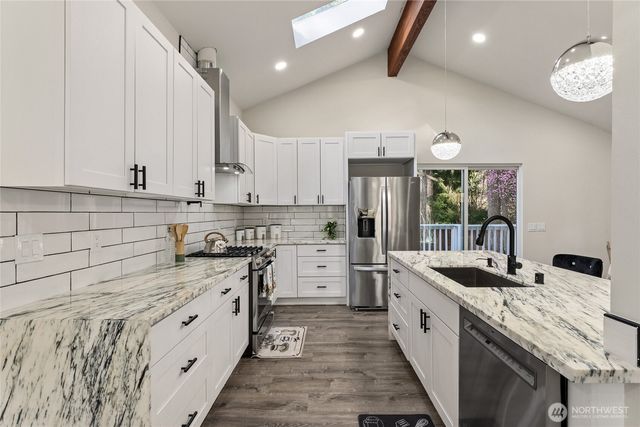 8501 121st Street E, Puyallup, WA 98373