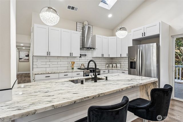 8501 121st Street E, Puyallup, WA 98373