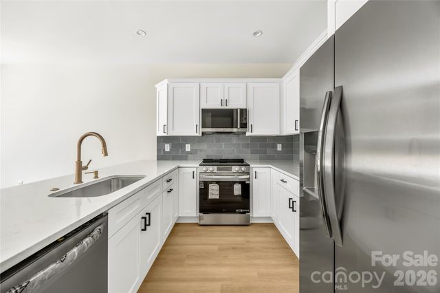 1940 Purser Drive, Charlotte, NC 28215