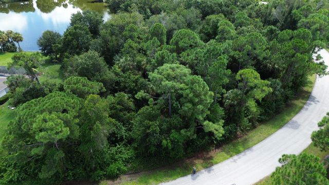 12094 BORAX Avenue, Punta Gorda, FL 33955