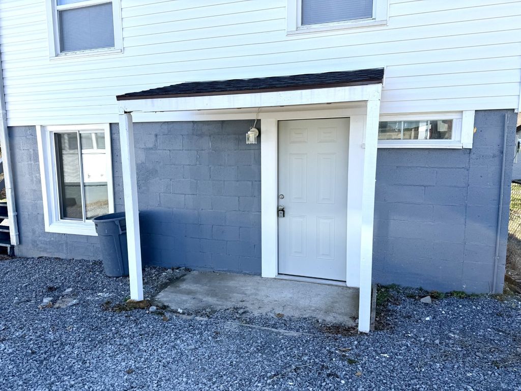711 Eastland St, W C, Gallatin, TN 37066