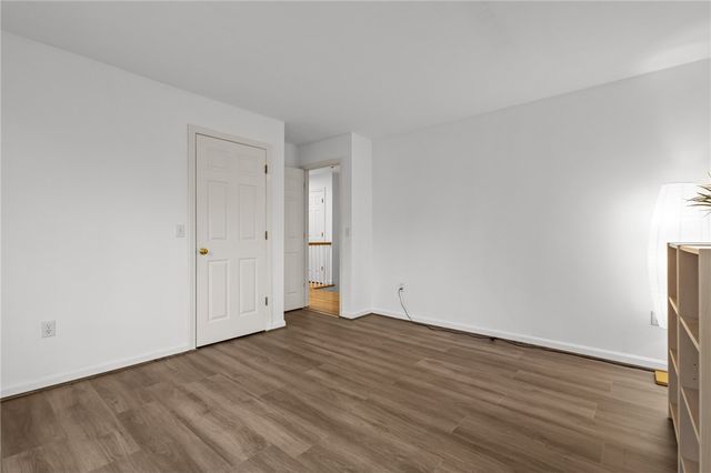 16 College Lane, Barrington, RI 02806